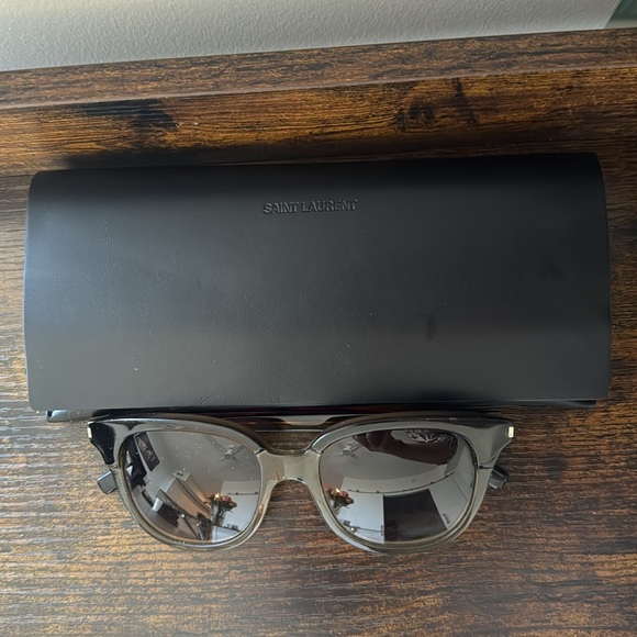 Saint Laurent Two Tone Sunglasses - Picture 4 of 5